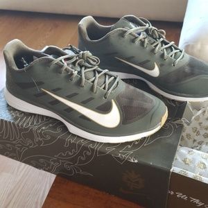 Nike Lunar Vapor Trainer MP